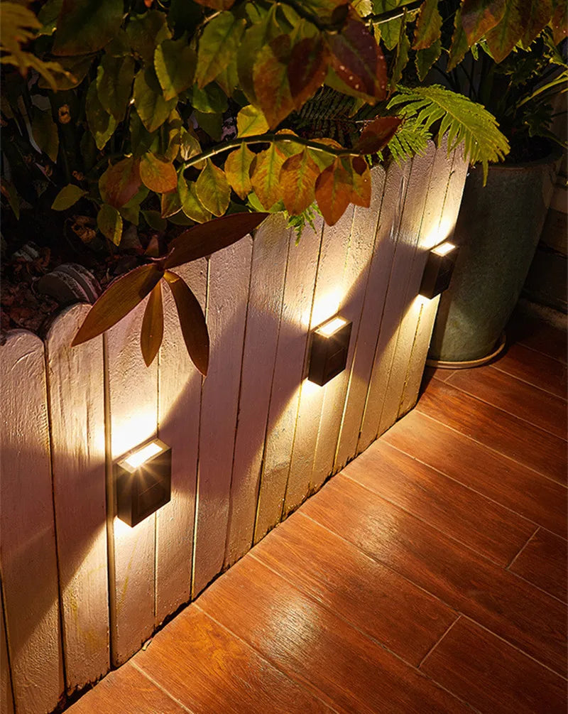 Solar Wall Light